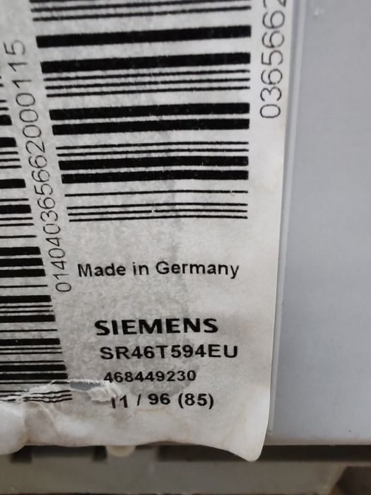 Тясна 45 см иноксова  съдомиялна за  вграждане Сименс Siemens  Made in Germany 2 години гаранция!