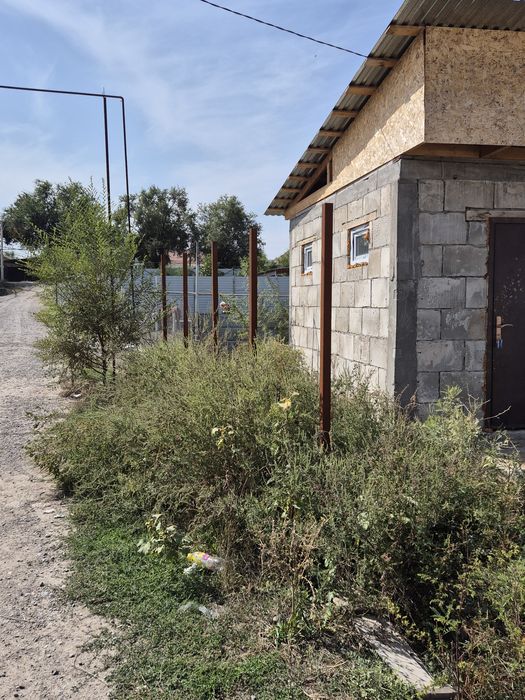 Продам участок  лпх 7 соток