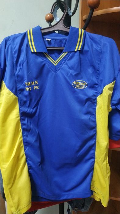 Продам футбольную форму