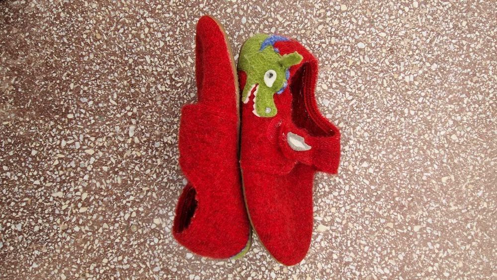 papuci de casa Living Kitzbuhel, marimea 30, rosu