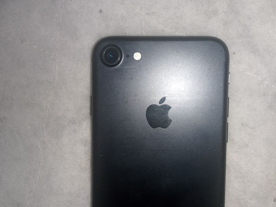 Apple iPhone 7 Black