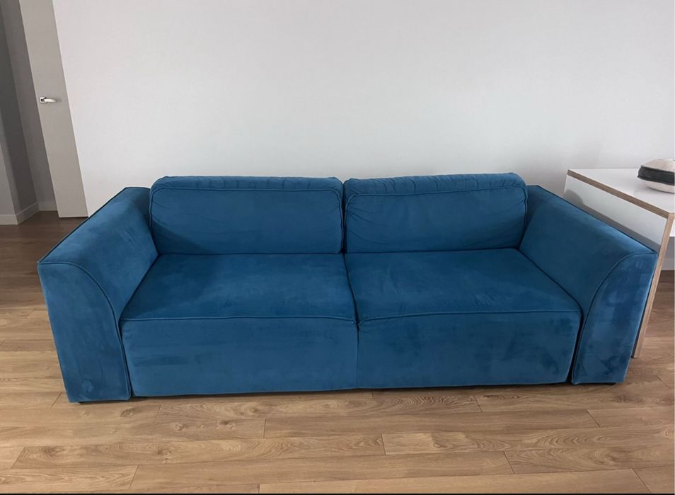 Продам диван.