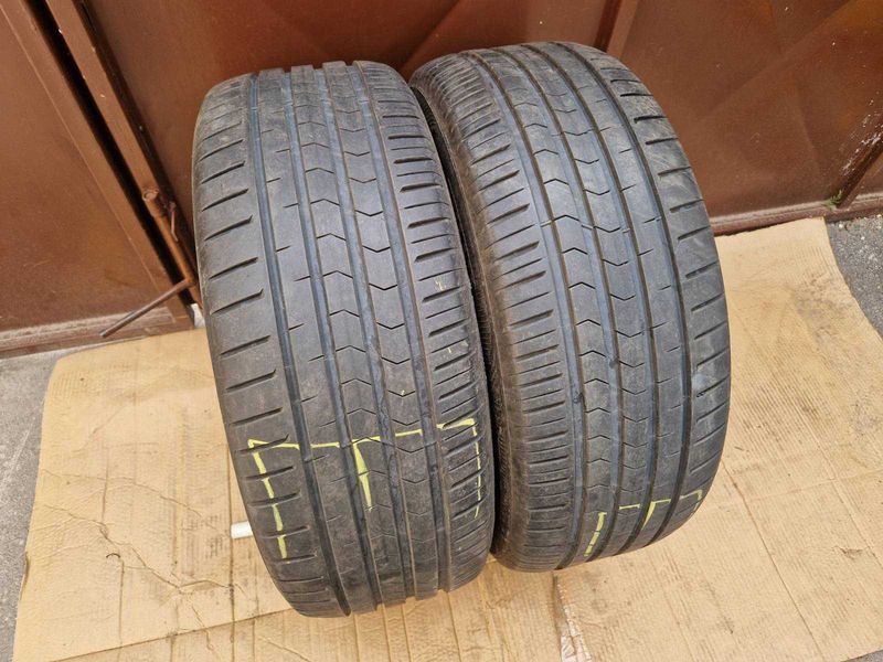2 Vredestein R18 235/50
летни гуми
DOT1019