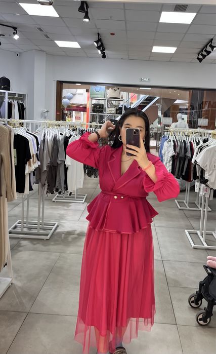 Женское платье !!!