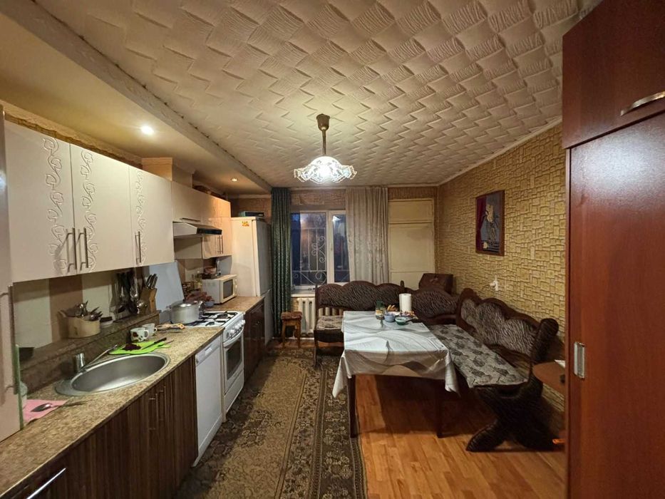 Продам 4 ком квартиру