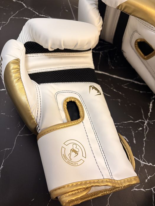 Mănuși Box Venum 14 OZ White Gold – NOI, Kickbox/MMA/Box