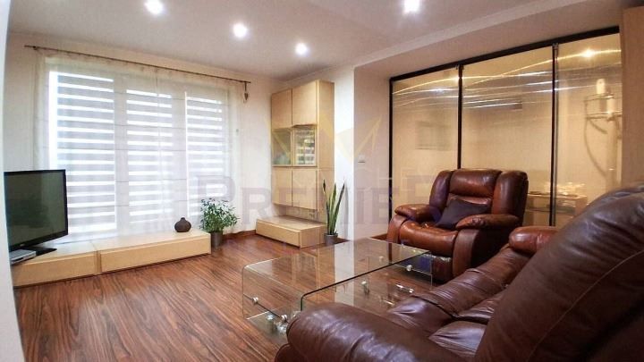 Продава се Двустаен апартамент в Варна, Трошево - 73 кв.м за 1251 €/кв.м - Снимка #3