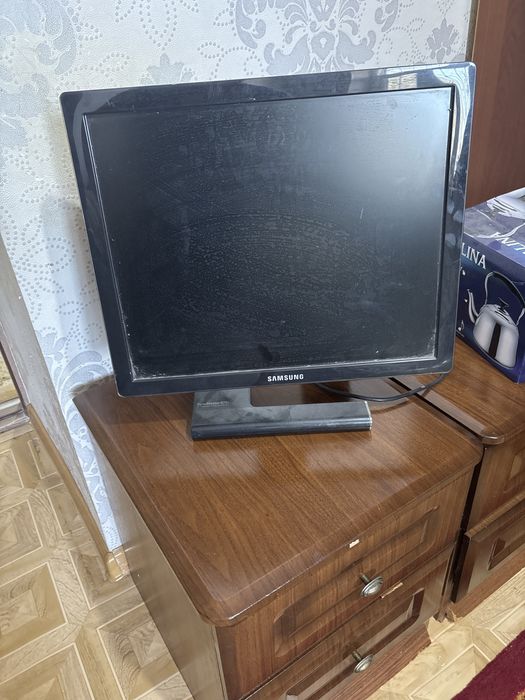 Монитор срочно сатылады