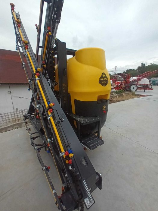 Instalatie de erbicidat/Erbicidator/MET 400/800/1200l manual/hidraulic