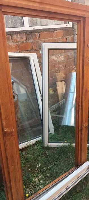 Дървен прозорец- трикрилен