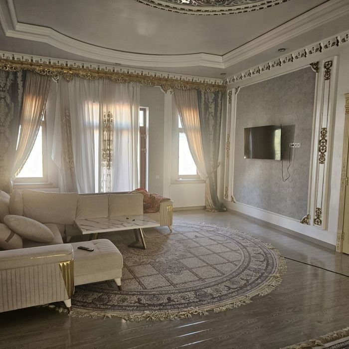 Амир Темур! Продаётся Евродом 6 соток 12 комнат