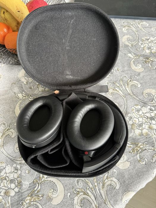 Sony WH-1000XM3 – stare foarte buna, casti premium