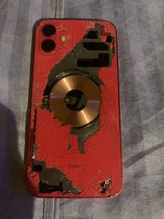 iPhone 12, 128mb, красный