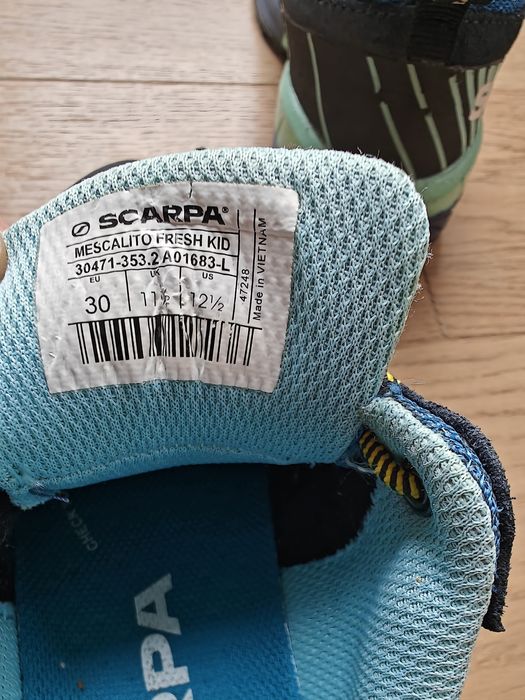 Adidadi drumeție Scarpa 30