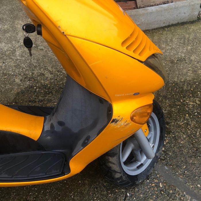 Aprilia Leonardo 125