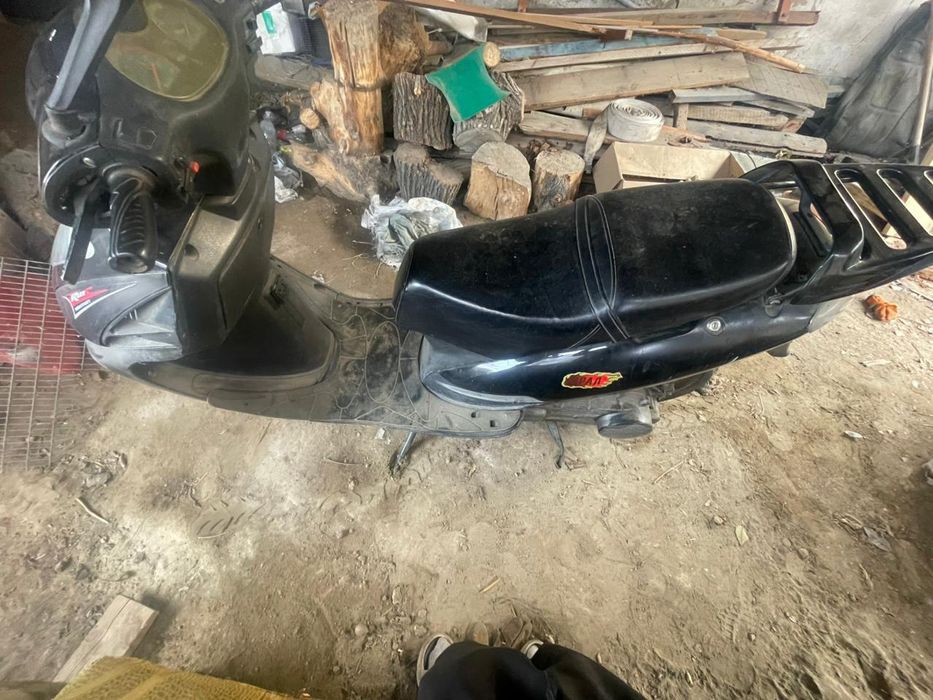 Продается скутер срочно