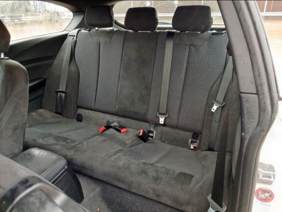 Dezmembrez BMW seria 1/F20/Uși/Capota/Bară/Motor/Jante/Aripi/Interior