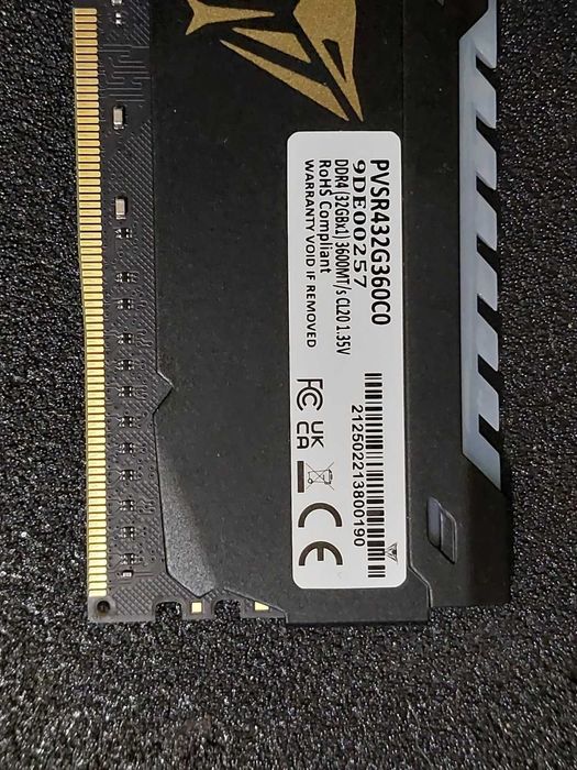32GB 3600Mhz CL20 - Patriot Viper RGB