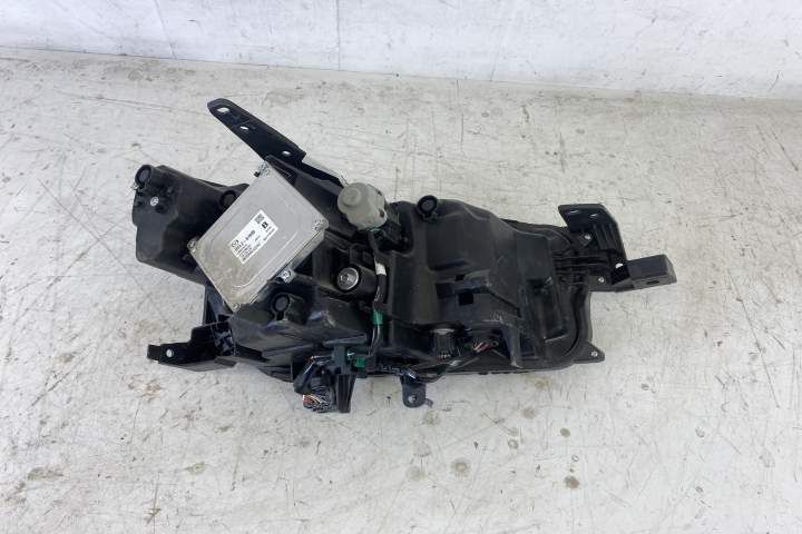 Ляв фар Оригинален Led В добро състояние Мазда / Mazda CX-30 1 DM Ляв