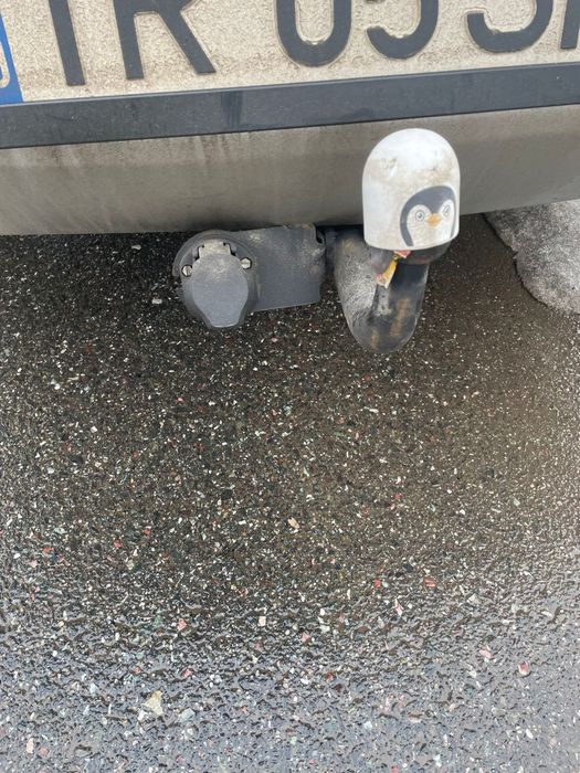 Vând cârlig de remorcare