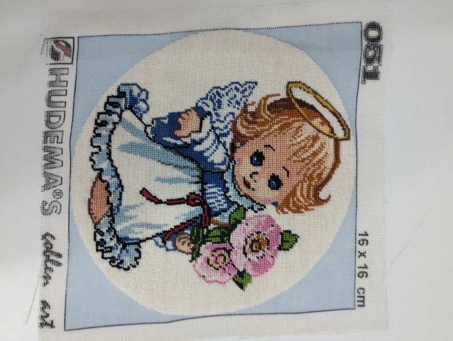 Vând goblene,fetița înger și fetița cu mere