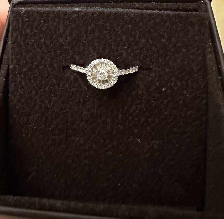 Vand inel de logodna Teilor din aur 18k cu diamante