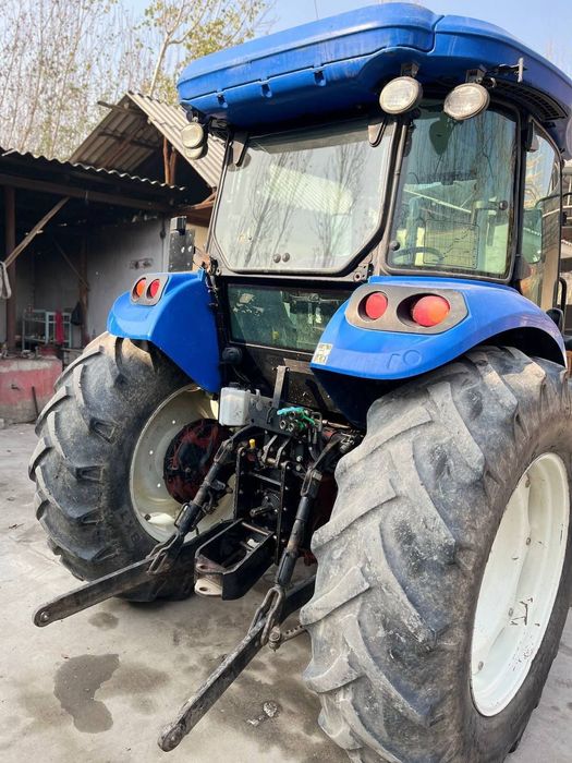 New Holland Td5 sotiladi