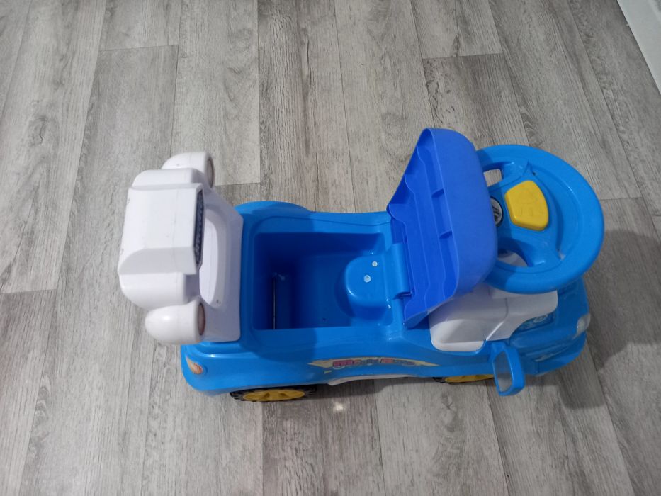 Транспорт детский ( толокар)  magic baby