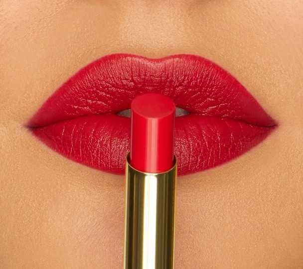 Tarte, Maracuja Juicy Lipstick, Cherry – ново червено червило за устни