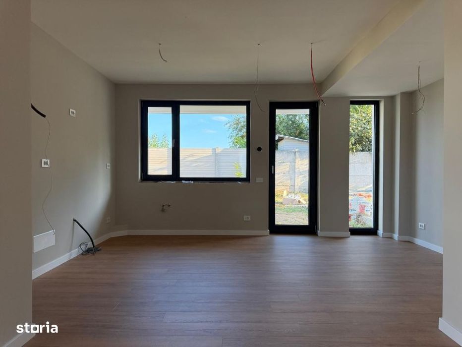 Casa P+1 de vanzare, 120 mp, teren 250 mp, zona Parcul Nicolae Romanes