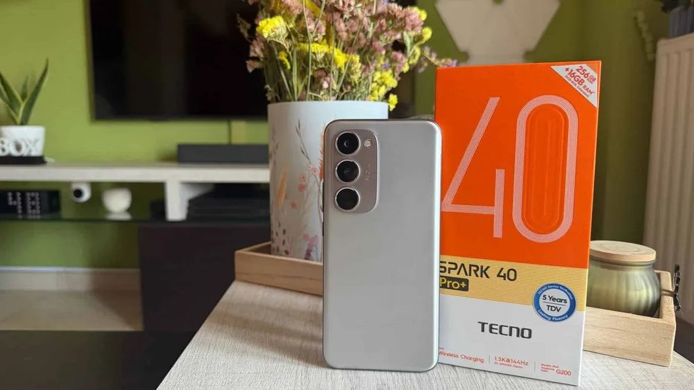 Продаю новый Tecno Spark 40 pro и plus 8/256