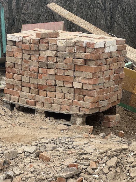 Продам кирпич советский самовывоз