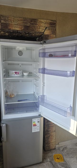 Холодильник продам за 10000