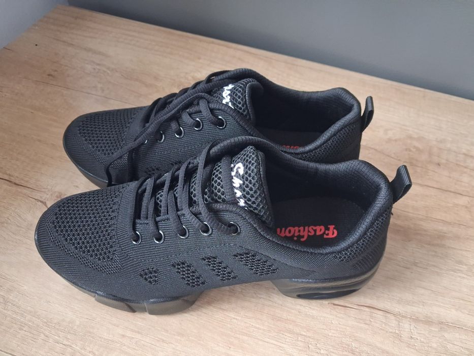 Обувки за танци на Sport Fashion за момчета и момичета