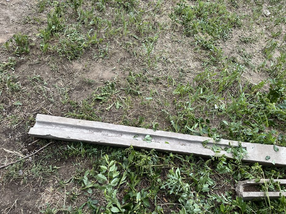 Продам бетонные столбы