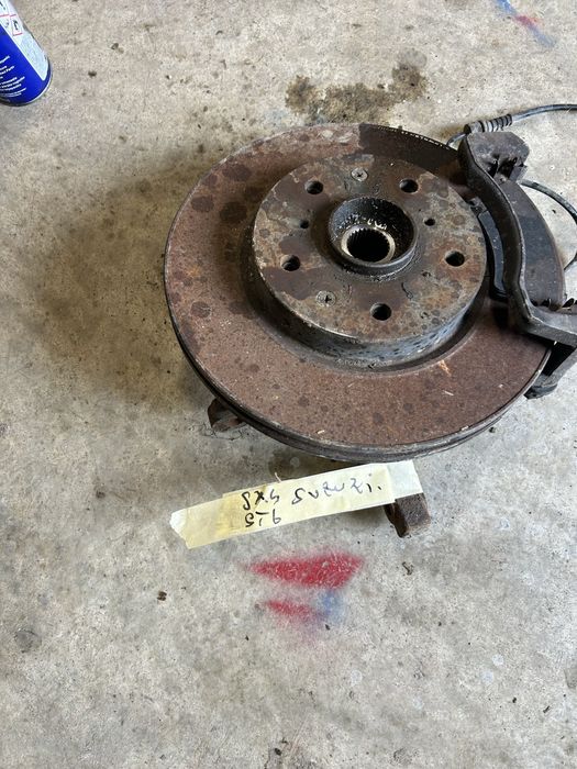 Vand fuzeta stanga Sizuki SX4 1.5,1.6 benzina 2007-2012
