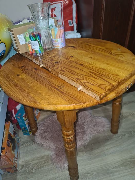 Маса от масив за хранене разтегателна