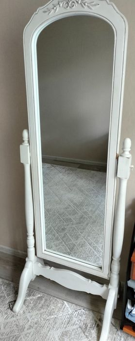 Продам зеркало напольное