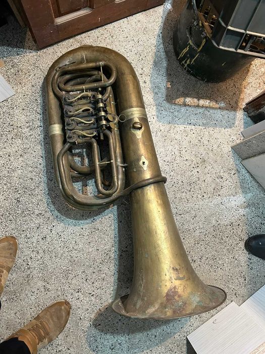 Туба Weltklang (B&S, ГДР)