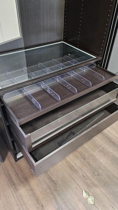 Dulap de la Ikea PAX