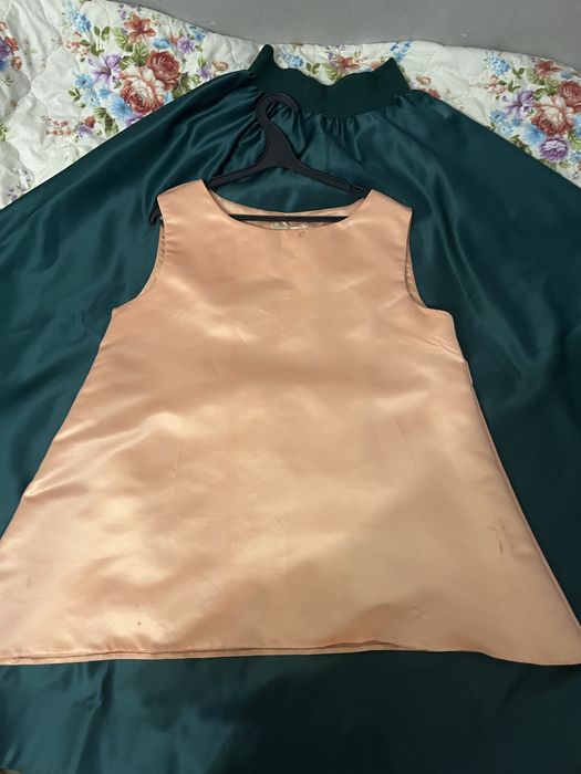 Комплект из блузки, юбки