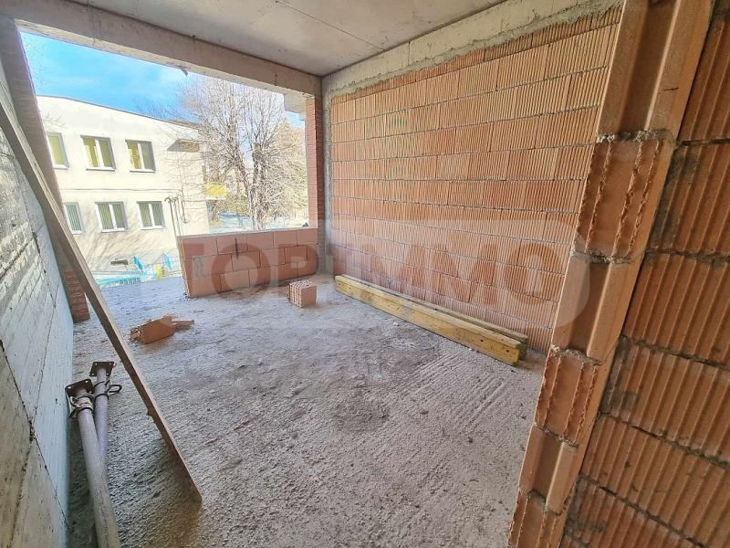 Продава се Тристаен апартамент в Варна, Трошево - 70 кв.м за 1266 €/кв.м - Снимка #1