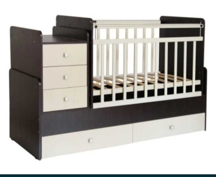 Продам детскую кроватку