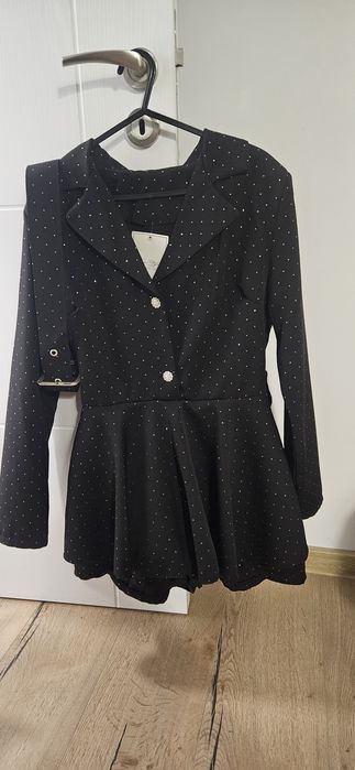 Нов гащеризон с коланче