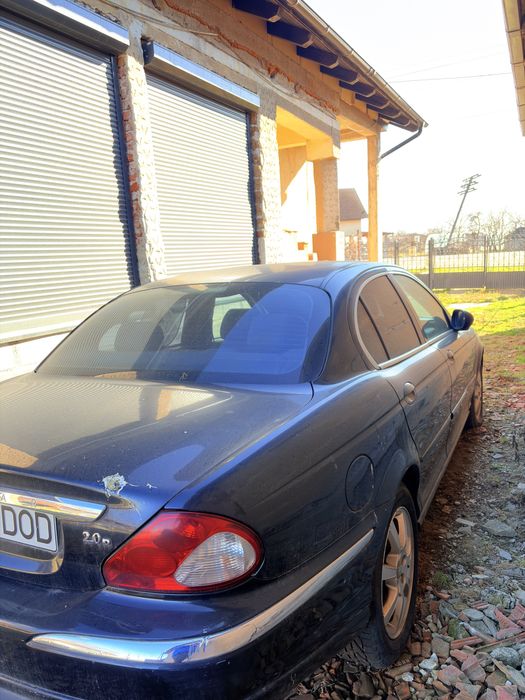 Jaguar X-Type 2 masini