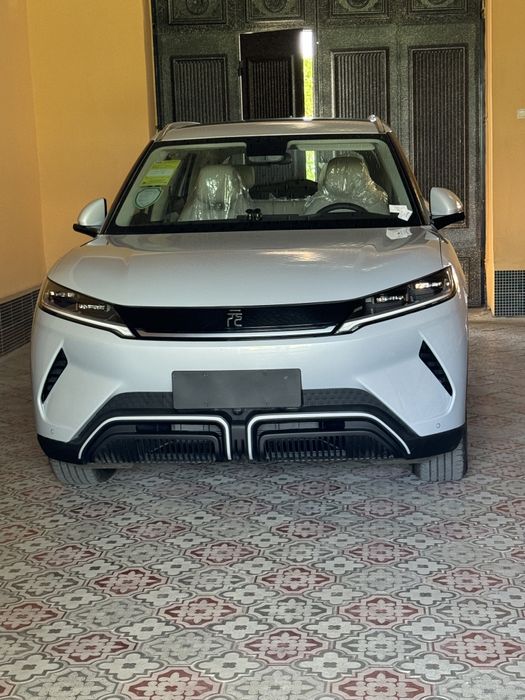 BYD YUAN UP 401 KM. Yurgani 27700KM. 19700$