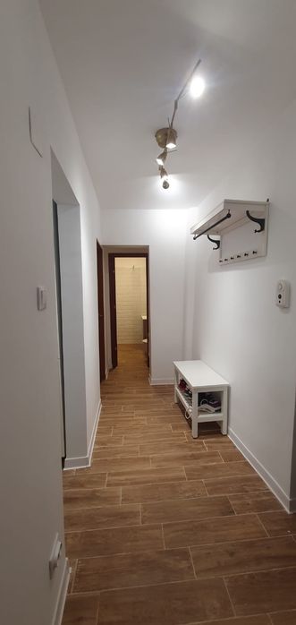 De închiriat Apartament 2 camere, 54 mp, complet renovat – Micro 3