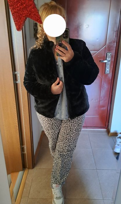 Geaca puffer cu doua fete, blana si matlasata