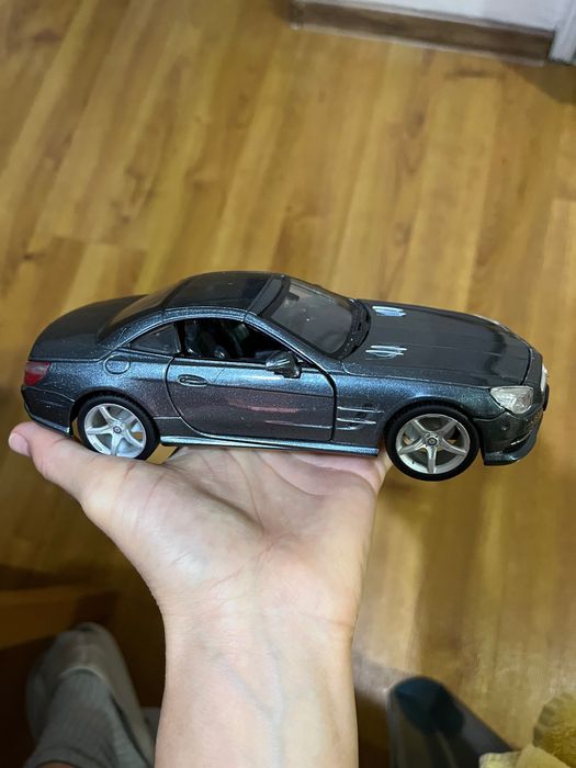 Детска играчка Mercedes- Benz SL 500 1/24