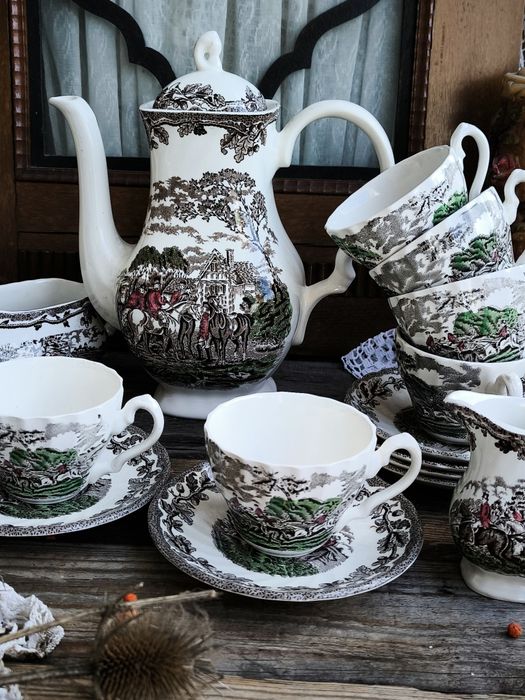 Английски сервиз за чай